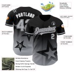 Maglia da baseball nera, grigia e bianca, con design a stella, personalizzata, autentica, motivo 3D scintillante sfumato Maglia da baseball nera, grigia e bianca, con design a stella, personalizzata, autentica, motivo 3D scintillante sfumato