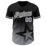Maglia da baseball nera, grigia e bianca, con design a stella, personalizzata, autentica, motivo 3D scintillante sfumato Maglia da baseball nera, grigia e bianca, con design a stella, personalizzata, autentica, motivo 3D scintillante sfumato